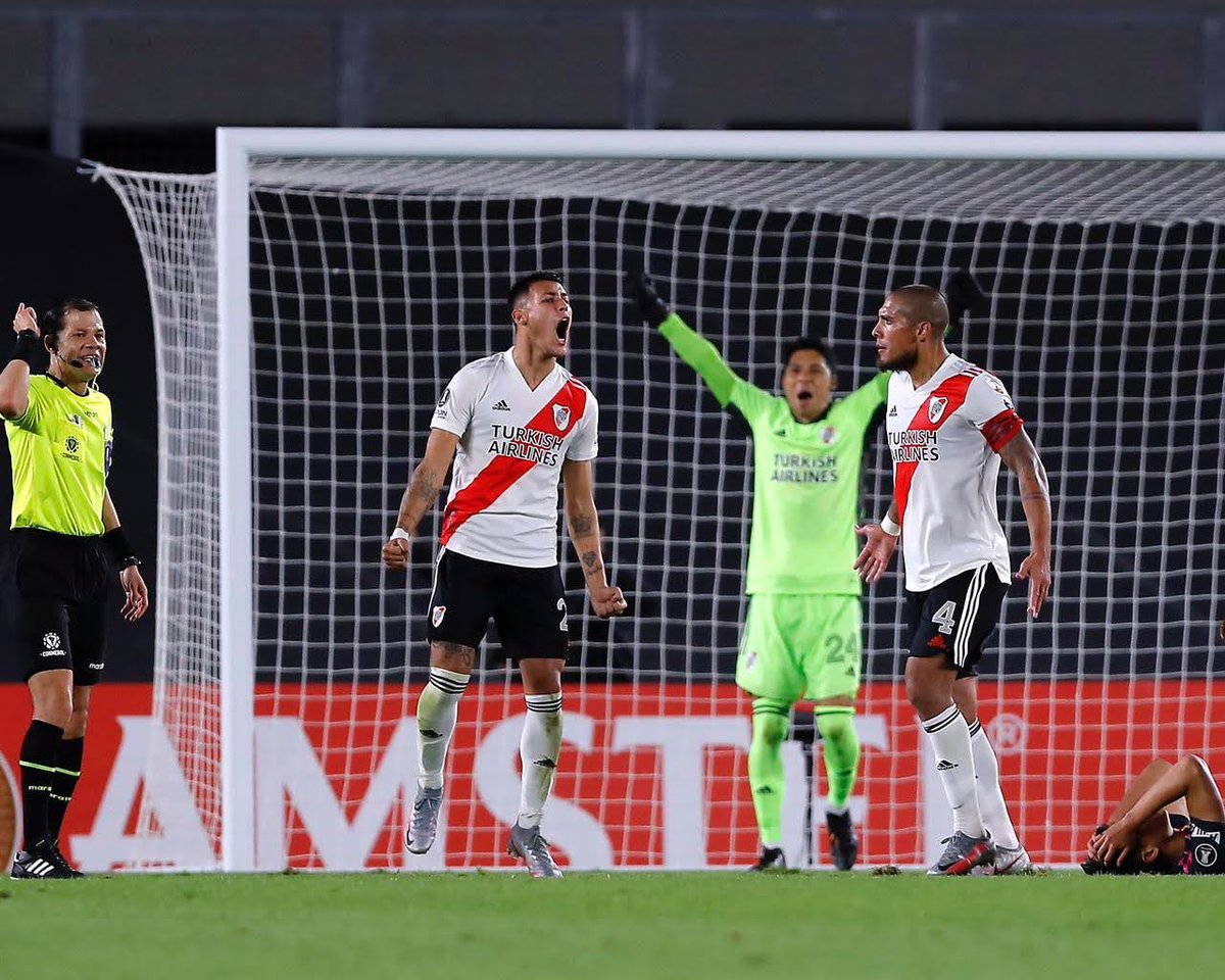 Cuando quieran hablarte de mística, hablales del River de Gallardo, que lejos de su mejor versión tuvo que jugar y ganar un partido de Libertadores con Enzo Pérez lesionado en el arco, sin banco de suplentes y con un par de pibes jugando sus primeros minutos en primera.