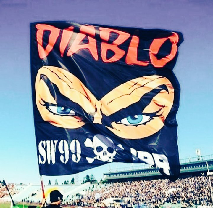 rullo_lulic_89's tweet photo. Levski Sofia per Diablo 🤍💙🦅 #SofiaWest1999 #SW99 #LevskiSofia1914 #SSLazio1900 #DiabloVive #LevskieLazioBlueBrothers https://t.co/XizifpOrwY