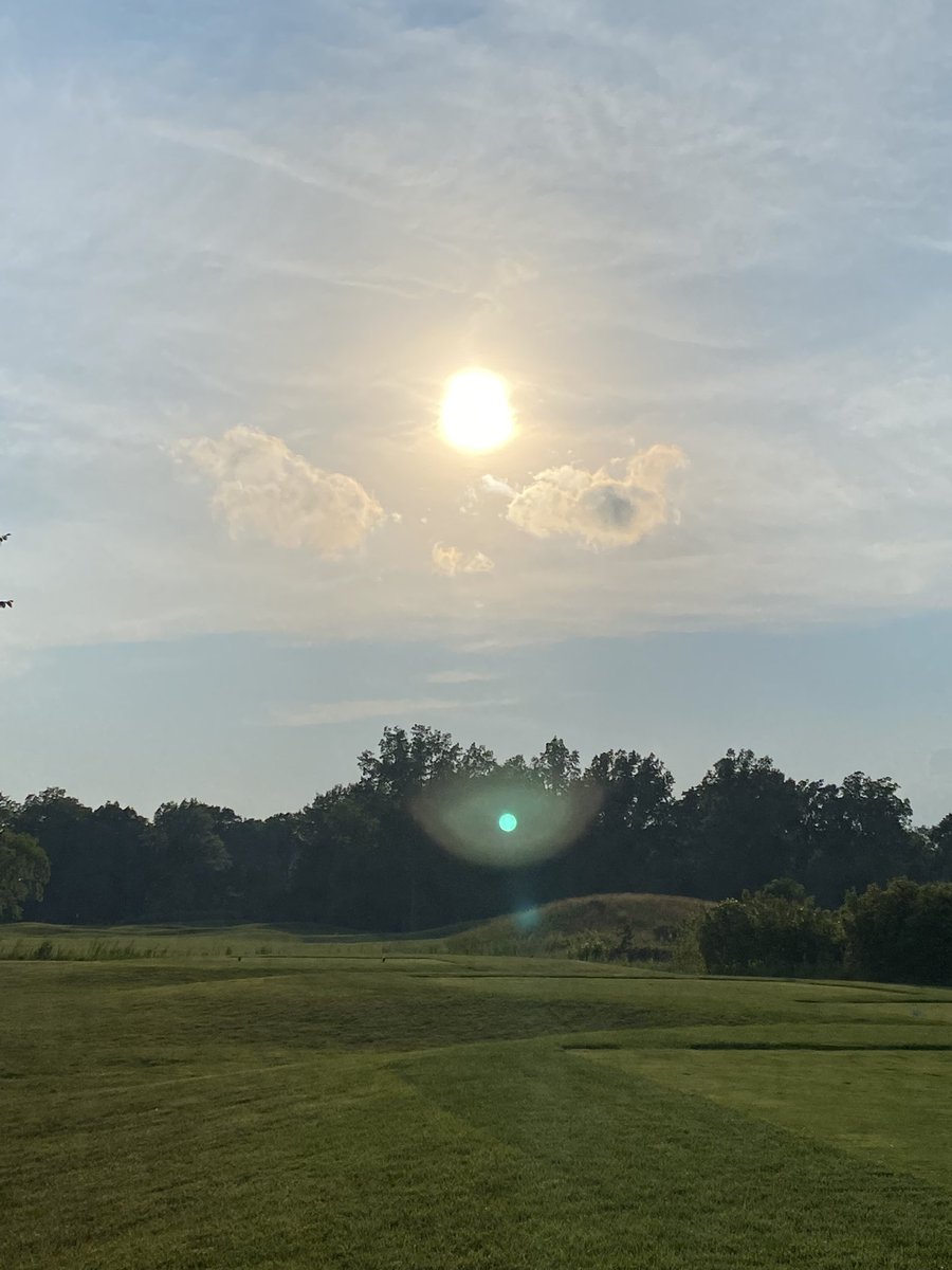 SevenLakes_Golf's tweet photo. We will not be aerating today due to the weather. The golf course is open for regular play today! Book your tee time at https://t.co/ibWQcHspc6 #sevenlakesgolf https://t.co/qMw3sF86qI