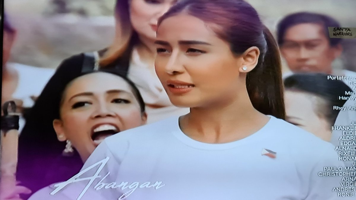 SanyaWarriors's tweet photo. @sanya_lopez Hahahaha #FirstLadyYourNextPresident @sanya_lopez https://t.co/LjX3O027Ck