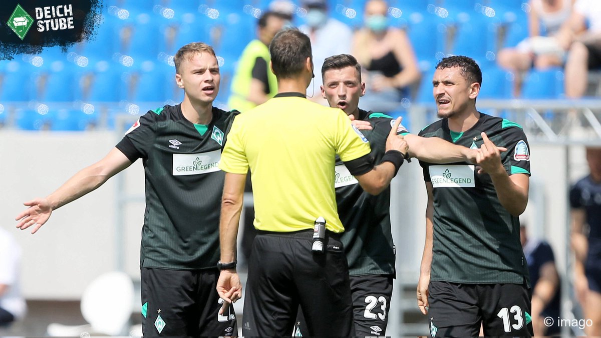 wistorie's tweet photo. ⚽️ 4. Spieltag: #KSCSVW 0:0
Schiri Dankert verweigert #Werder zwei klare Elfmeter und nutzt auch den VAR nicht. Nullnummer im Wildpark.
⚽️ 5. Spieltag: #SVWFCH 3:0
Neuzugang Marvin Ducksch schießt #Werder gegen Hansa per Doppelpack zum ersten Heimsieg seit Februar. ✋😛✋ https://t.co/VByrjwcoUP