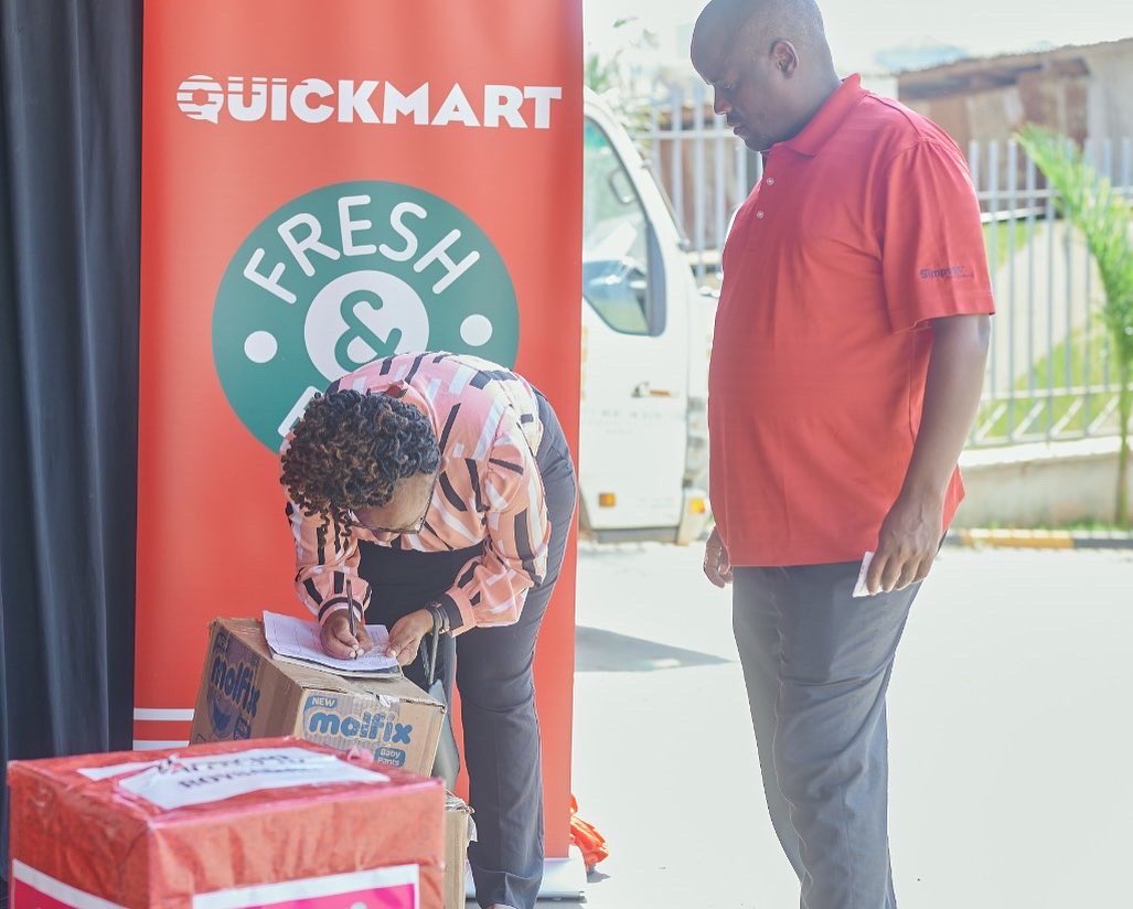 QuickmartKenya's tweet photo. The moment of truth. Cheki vile scenes za Pasaka Ibambe Grand Draw zilikuwa. Nani amecross their fingers?

#FreshandEasy
#PamojaNawe
#PasakaIbambe
#HamsiniHamsini
#Quickmart50 https://t.co/9wqZMsa0dK