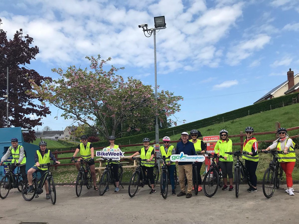 MonaghanCoCo's tweet photo. The first of our e-bike tours took part yesterday in glorious sunny weather.
The participants enjoyed travelled through Glaslough, Middletown, Clontibret and Tyholland while accompanied by @TrailsHire
#BikeWeekMonaghan
#ClickIntoGear #CycleTogether #YourCouncil @TFIupdates https://t.co/UcQ7UQuQjG