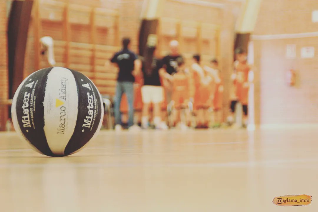 Pintobasket's tweet photo. ¡A cuartos! 

Tremendo fin de semana para el Alevín Masculino 2011, que vence en dos duelos a @EstudioCD y se mete entre los 8 mejores, dónde jugará ante @CBTresCantos

Ida: sábado 21 de mayo
Vuelta: domingo 22 de mayo

Vosotros podéis 💪

#SomosPinto
#SomosPintobasket
#30años https://t.co/dJbQJm14ms