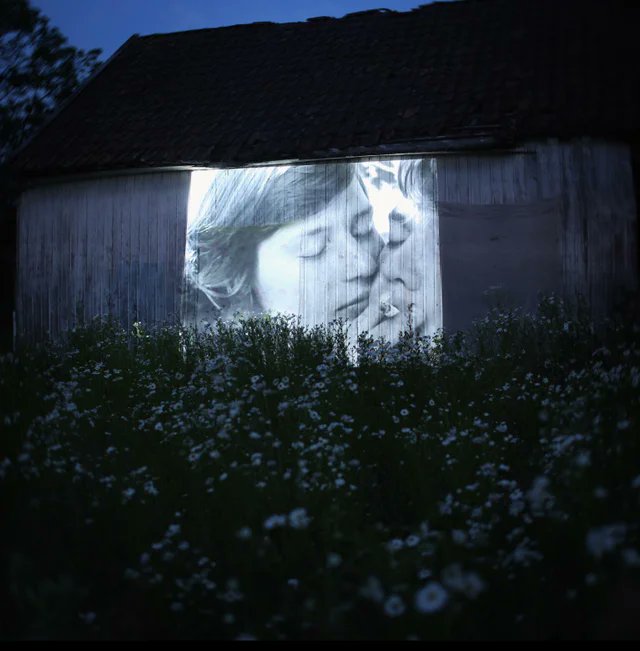 janusfilms's tweet photo. Bergman on barn! https://t.co/NPHcmRVGZz