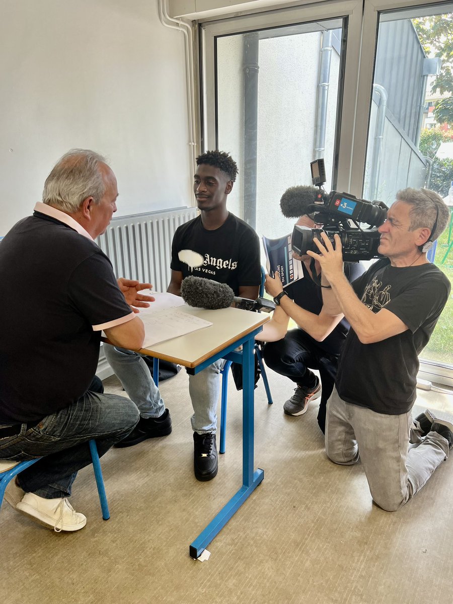 Lancement par <a href="/MagueloneP31/">Maguelone Pontier</a> demu tutorat de l’<a href="/EcoleTremplins/">École Tremplins Sport</a>, un chef d’entreprise = un élève pour accompagner ce parcours d’insertion, merci à tous ! <a href="/F3Occitanie/">France 3 Occitanie</a> <a href="/iRunFr/">i-Run</a> <a href="/kamelchibli/">Chibli Kamel</a> <a href="/Occitanie/">Région Occitanie</a> @Poleemploi_oc <a href="/MEDEF31/">MEDEF Haute-Garonne</a> <a href="/BanquePopulaire/">Banque Populaire</a> <a href="/ElsaVergne/">Elsa Vergne</a> <a href="/CognardGaetan/">Gaëtan Cognard</a> <a href="/kamelchibli/">Chibli Kamel</a>