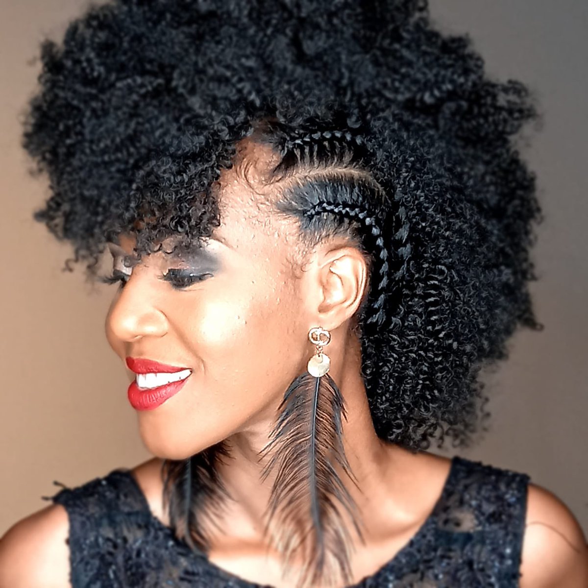 TerriKarelle's tweet photo. Thank you B3 Boss Mom for having me cover your 10th Anniversary Issue. What a milestone! 

The beautiful photos were taken by the great Dwayne Watkins (Team DWP) 

Styled by the amazing Norma Williams 

You can read the latest issue here: https://t.co/fsDUiDeGcP https://t.co/JXL2l0jfFR