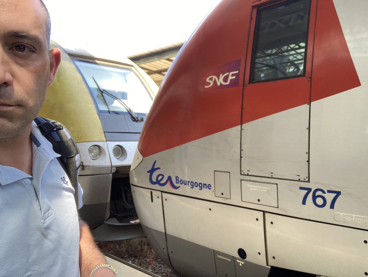 BONNIN1402's tweet photo. Voyage #BasCarbone et #VanilleFraise avec ce Boeing767 @MOSERGrgory2 pour les 174km vers PBY via @Ville_Migennes.
@TER_BFC_Trafic N891378 au début.
Un peu d’@Oleo100_FR @GUILLONAlexis3 @nabildjaafer pour l’Yonne thermique ? https://t.co/pFNrIG5FSp