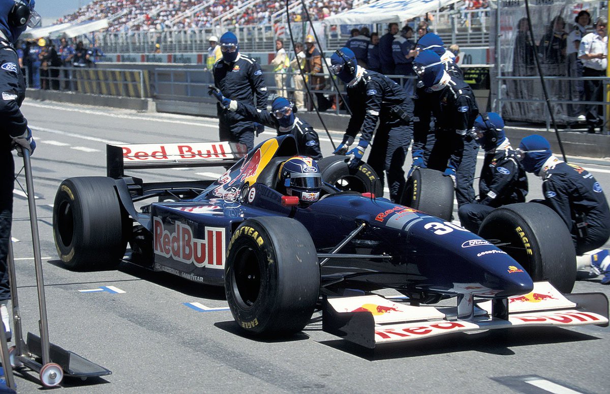 SvenVillwock's tweet photo. When Red Bull became more present in Formula 1: Sauber C14, 1995

#F1 #RedBull #Sauber #Ford #Zetec #Wendlinger #Boullion #Frentzen #Fontana #Formula1 #SpanishGP https://t.co/qvoK6FmJct