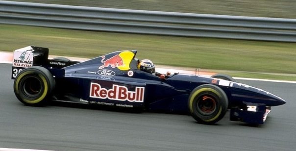 SvenVillwock's tweet photo. When Red Bull became more present in Formula 1: Sauber C14, 1995

#F1 #RedBull #Sauber #Ford #Zetec #Wendlinger #Boullion #Frentzen #Fontana #Formula1 #SpanishGP https://t.co/qvoK6FmJct