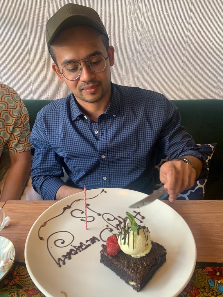 IszKhalid tweet media