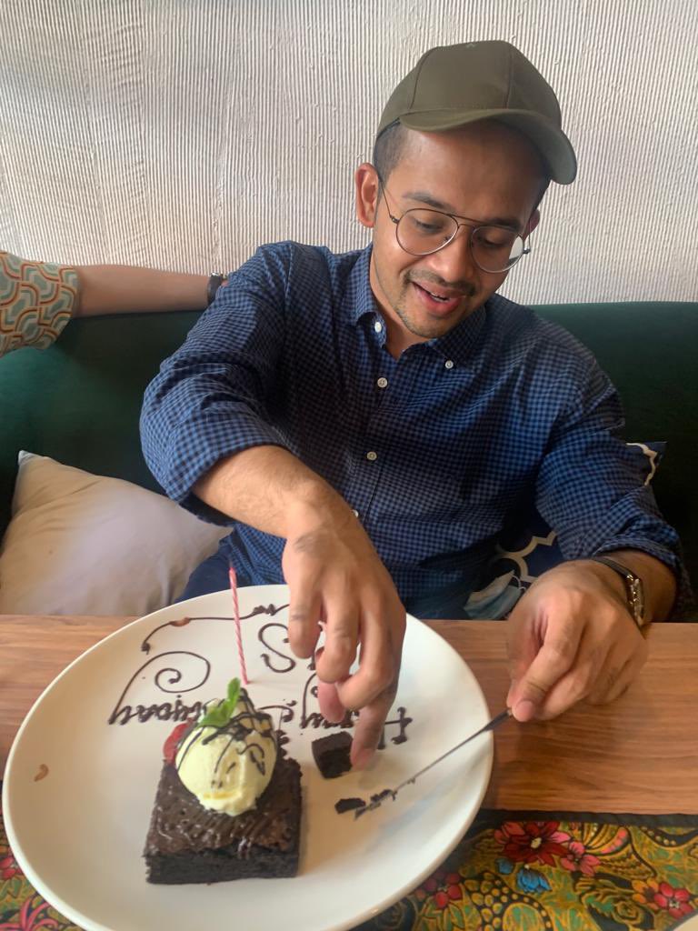 IszKhalid tweet media