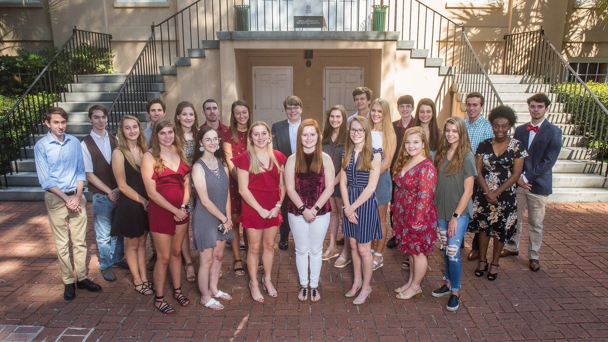 USC Alumni Association tweet media