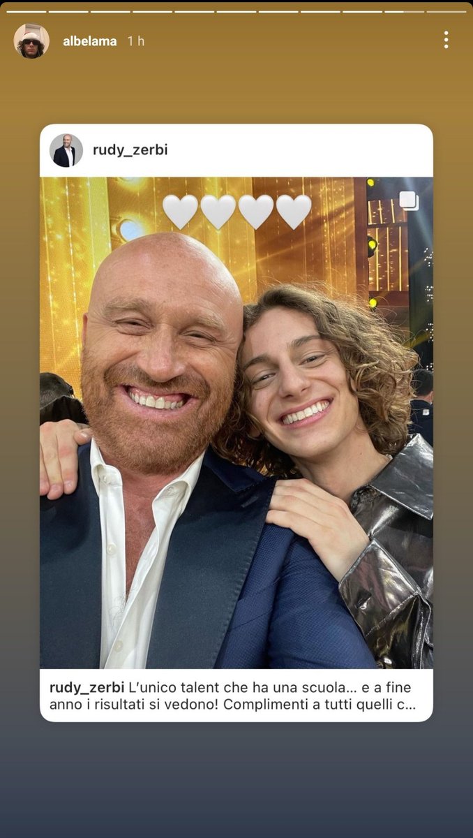 Irina05857869's tweet photo. Lui è così bubi, che è semplicemente indescrivibile ✨#Amici21 https://t.co/z7R0CDP3Mm