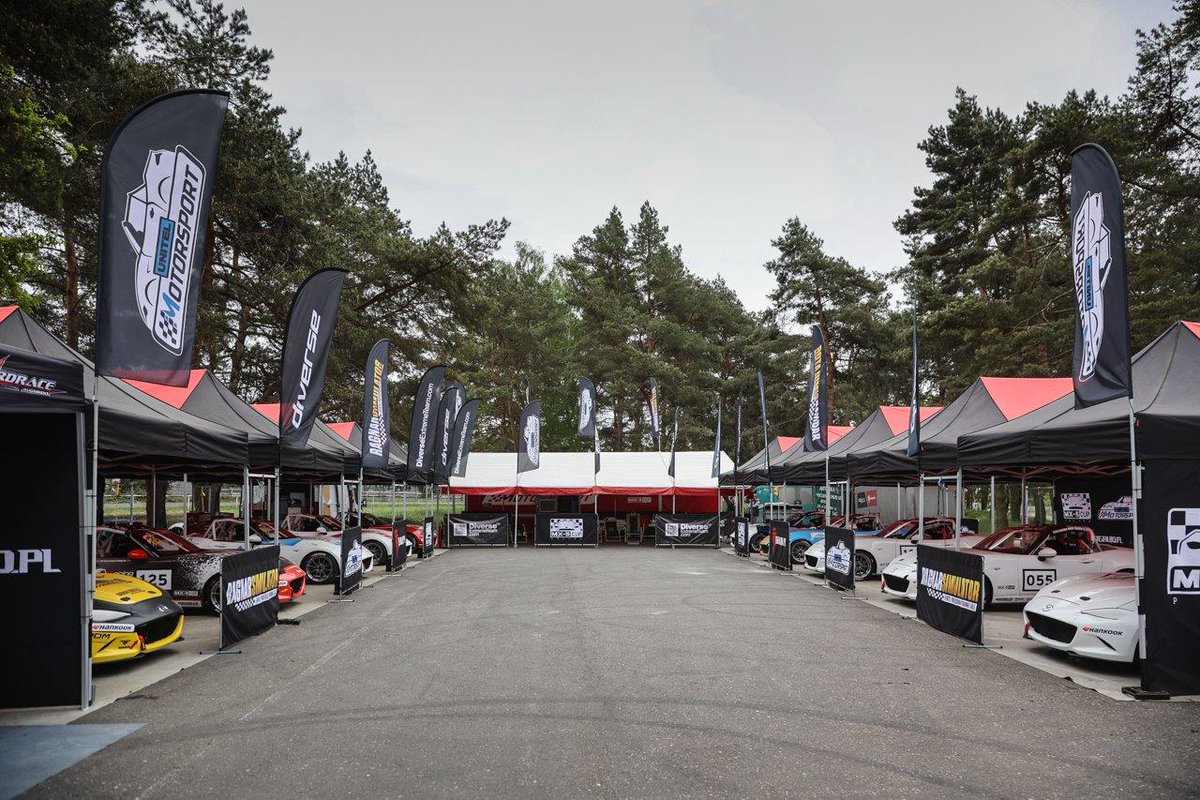 Mx5cupMazda's tweet photo. Wyrównana walka w Unitel Mazda MX-5 Cup Poland!

W miniony weekend odbyła się na Torze Poznań pierwsza runda tegorocznego sezonu pucharu Unitel Mazda MX-5 Cup Poland.

https://t.co/RjhICrFvDN https://t.co/b95VVD6zA0