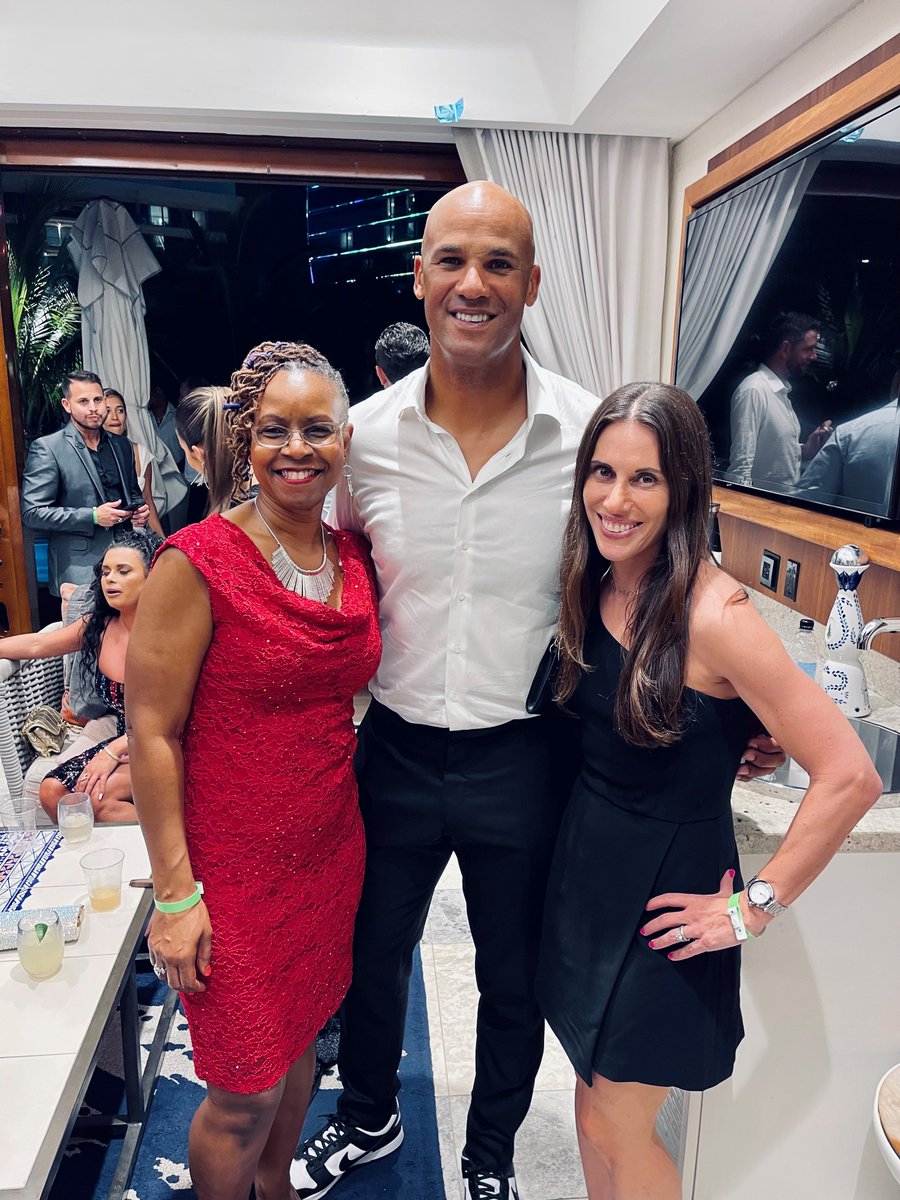ccminvests's tweet photo. CCM was honored to support @JTFoundation99 at its #communityHOF and its ongoing work in helping South Florida’s children in need by focusing on improved health care, education and quality of life #community https://t.co/SojAWWLgDX
