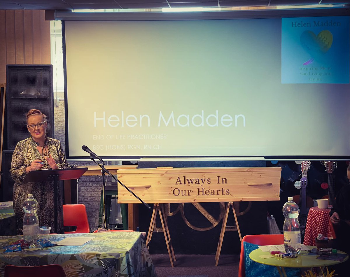 CoffinClubGM's tweet photo. Incoming pictures from our amazing event on Saturday! 

Viva la #funeral revolution! 

#CoffinClub #GreaterManchester #Manchester #Tameside @CorpPOPHyde 

To keep up to date with our events across the city, head to our website: https://t.co/veV7prJtmc https://t.co/v02GDun24A