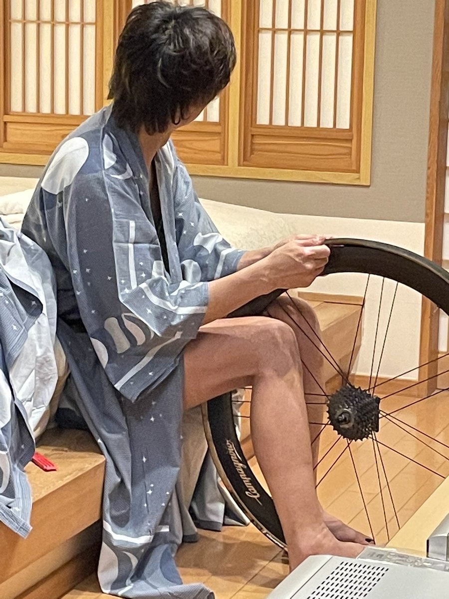 bypar5888's tweet photo. @cst0534483619 @cinellilasermia 水鉄砲に行ける状況じゃありません
今からナガシーに水鉄砲して遊びます https://t.co/QODS9XcKGm
