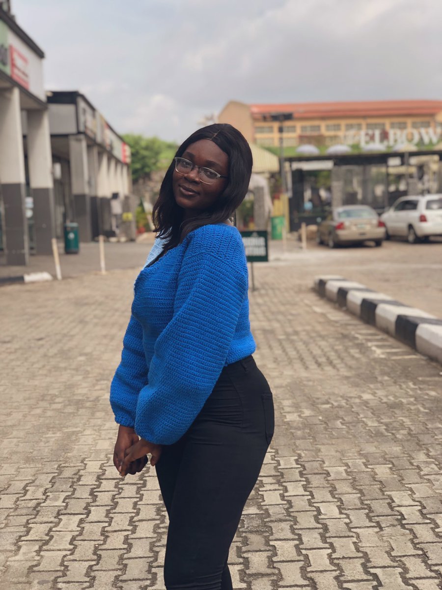 TN_lizzy's tweet photo. Outfit by me…. ‘COSTER Wrap top’ available on order. https://t.co/ET1o03vEdN