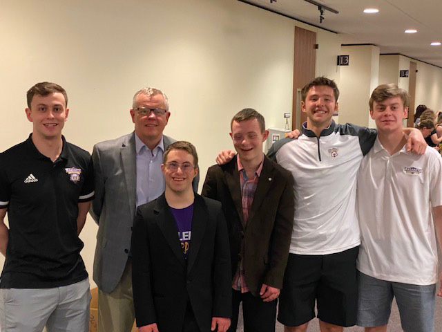 NazAthletics's tweet photo. Nazareth basketball coach Kevin Broderick was the keynote speaker at last Friday's LifePrep commencement at Nazareth. LifePrep@Naz is an innovative program designed to provide students with intellectual and developmental disabilities with a college experience. #NazNation https://t.co/WVoEVIvUSY