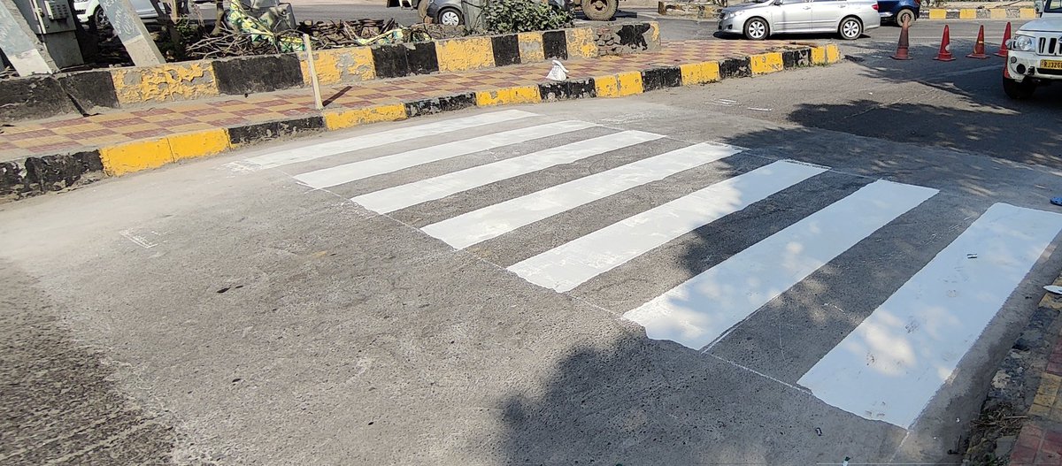 Trafficzam_DEL's tweet photo. 25km/h is the Notified speed around the Schools by #MoRTH . Let's promote and adopt this!
#committToAct @Trafficzam_DEL @DillipKuPanda @MuskaanNGO @sdsl4u @RoadSafetyNGOs @arunaligarh https://t.co/8iHgCuQ8ei