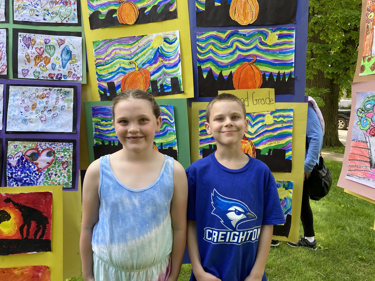 WCSDEmpowers's tweet photo. The Festival of the Arts celebrates our incredibly talented students. Pottery, performing arts, photography, artwork, even robotics…their creativity filled the park with color and music! @WCSDBKING @drbonkwcsd @jjphototalbot @RuthLancer1 @RCKPhotoMedia https://t.co/NpXoAbMPVz