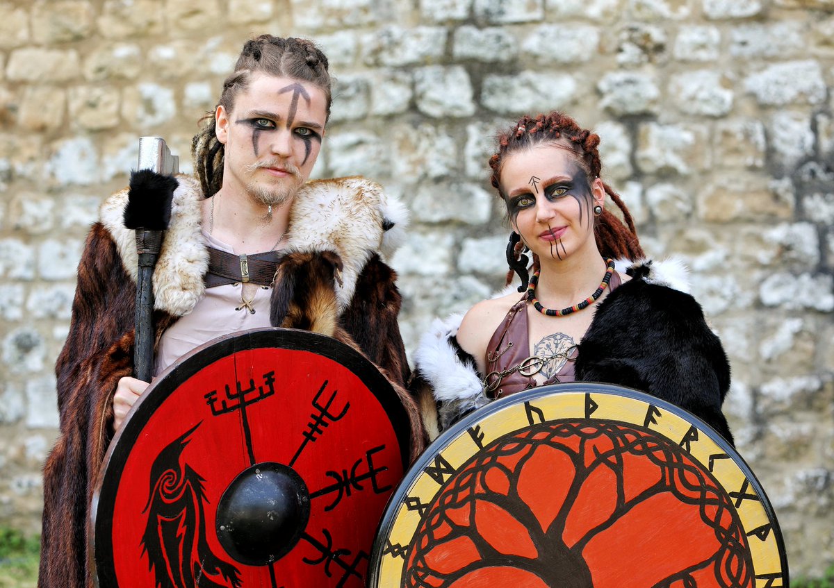 PierreOlley's tweet photo. 🔴 Week-end de tous les records au @Chateau_Sedan avec 17 000 personnes au total pour la 25e édition du #FestivalMedievalSedan ! 👏
✅️ Première édition organisée par #Alfran ! Un grand bravo à Melaine, @audrey_thillois et tous ceux qui ont contribué à cette réussite ! 💪 https://t.co/9s2HsPgKrx