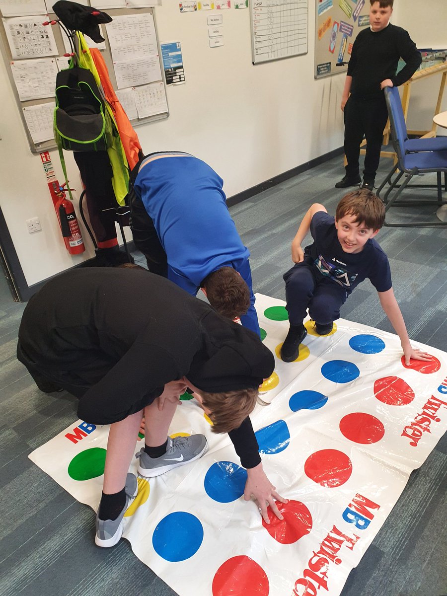 MrsBASN's tweet photo. Lunchtime twister. Cannae beat it to shift the Monday blues 🤣 https://t.co/DaTOFghcAG