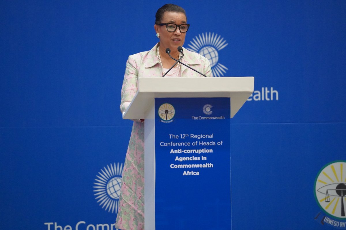 EPLeaders's tweet photo. "I am eternally optimistic that, if we work together ... Commonwealth Africa – and the Commonwealth as a whole – will sweep corruption aside and create the lasting, positive space for sustainable development to thrive...,” said Secretary-General Rt Hon Patricia Scotland. https://t.co/8guUsqOpdt