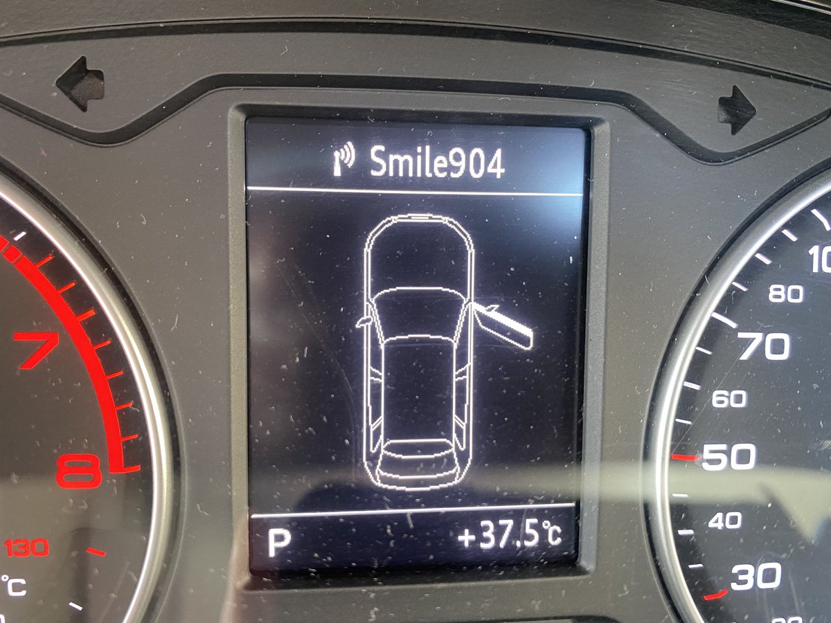 bjornsalsone's tweet image. This is #capetown today…now at 4pm. Summer in Winter?

#weather #hot