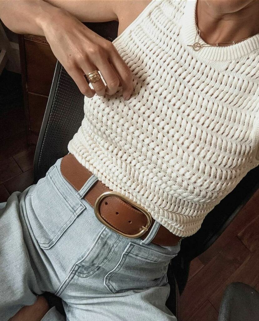 Our much loved Fia Belt is a stylish wardrobe staple made to last.  Handcrafted in our Toronto workshop from our Italian Vachetta leather. Seen here on @msbeltempo ✨

#BRAVELeather #accessories #madeincanada