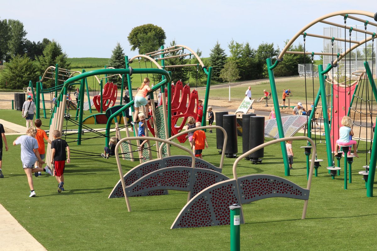 CunninghamRec's tweet photo. GT Fit, GT THRIVE or Challenge Course are the perfect health and wellness solutions for parks and playgrounds. #GameTime #OutdoorFitness #MultigenerationalPlay #HealthandWellness #parksandrecreation #parks #playgrounds https://t.co/WaghjrhwiO https://t.co/zVD4Fsag2P