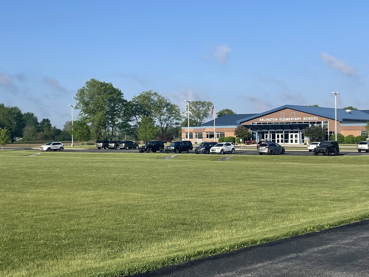 RCSChase's tweet photo. Thanks to all our grounds crew and others working to make the grounds look good. Rain and weeds have been tough this spring. #keepimproving @AESWildcats @BRMS_Cubs @RESWestWarriors https://t.co/wFjyy8lOlf