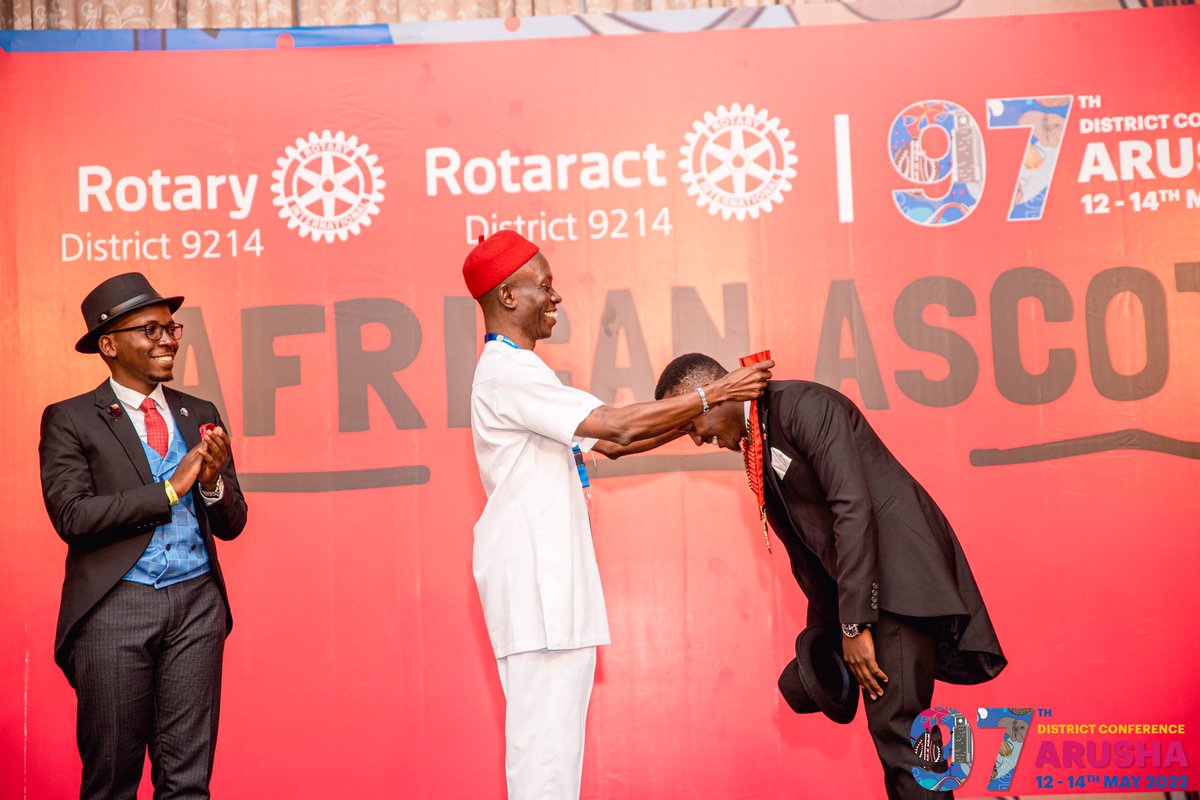RotaractD9214's tweet photo. Success without a successor 😉🥰☺️. . .  We are humbled for the journey moved and that yet to be moved🙏🏾 🙏🏾🙏🏾 All the very best as we progress 

#97thDCA 
#ServeToChangeLives 
#ImagineRotary https://t.co/me6NBofcbP