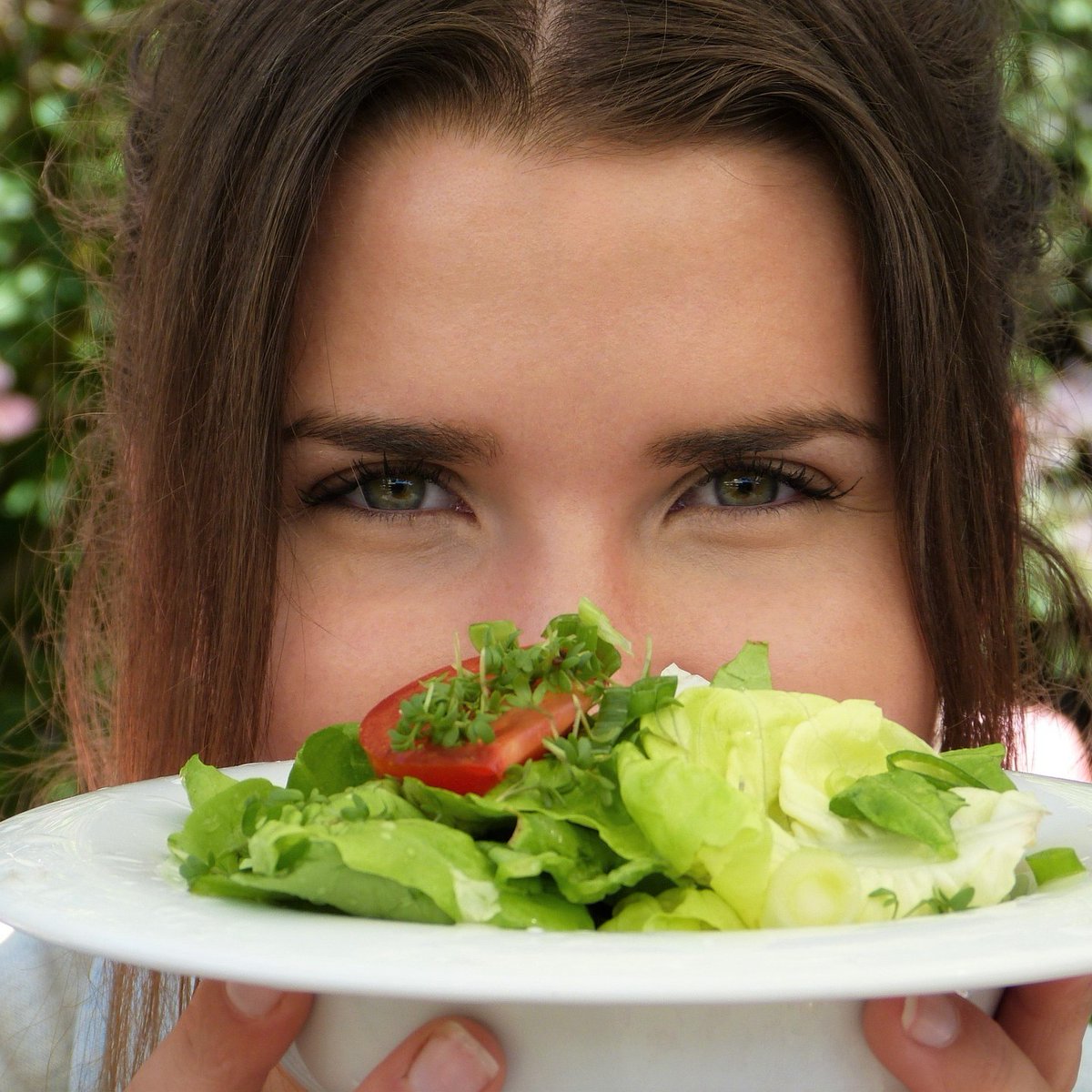 BiofilmGroup's tweet photo. Eating healthy foods helps keep your teeth and body healthy
https://t.co/zKfCsHJUph

 #smilemore #mouthwash #toothpaste #teeth #toothbrush 
#dentalcare #periodontaldisease #healthygums #oralhealth #dentistry #dentalhygiene #health #dds https://t.co/Zb48fgTeky