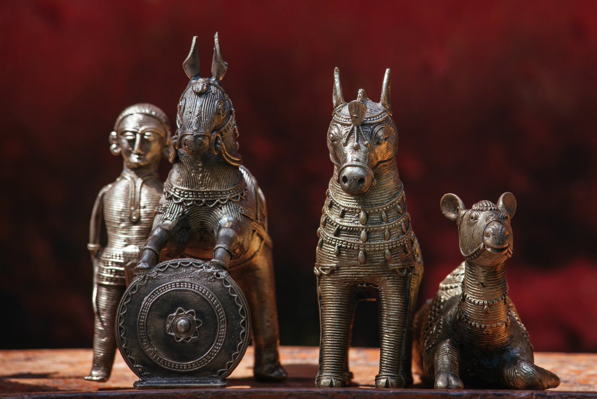 Straight from the artisans of #Dhenkanal #Dhokra Cluster to your lovely home! 

missionshaktibazaar.com 

#sustainable #home #decor #craftedbywomen #missionshaktibazaar