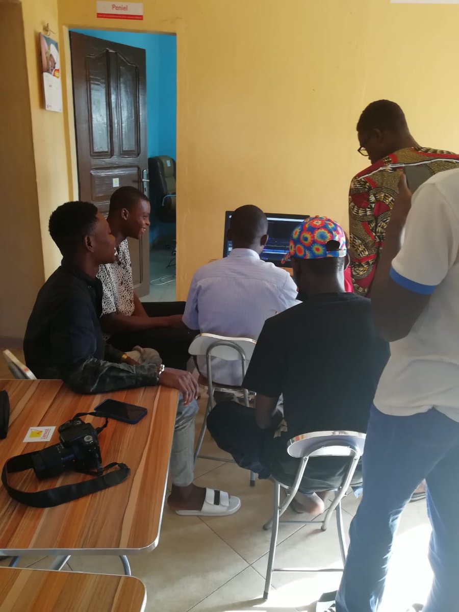 ✊Priorité à la pratique✊

💫💫Encore 6 places disponibles💫💫

Formation certifiée !

+d'infos wa.me/c/22995138829

#photographie  #cadrage #montagevideo #lenvol