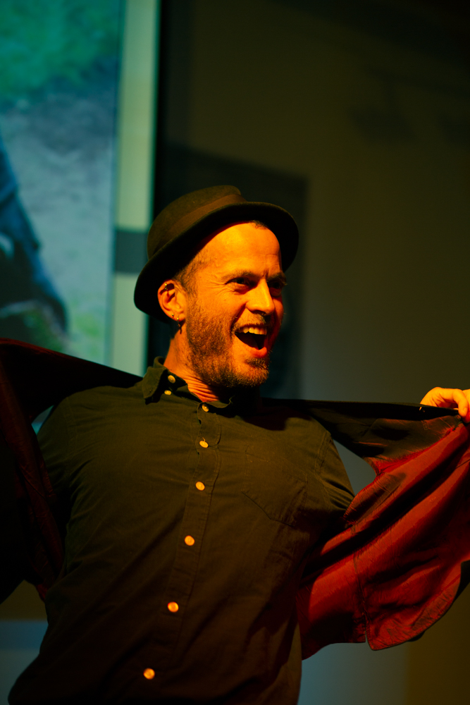 TheEdgeMcr's tweet photo. THIS FRIDAY!

Head to The Edge to see @petethetemp's fantastic spoken word night, Homer to Hip Hop – A People’s History of Spoken Word.

Kicking off at 7:30 pm, book now to see a journey through the poetic movements that shaped history...

@chorltonarts 

https://t.co/N6BgPkcQxc https://t.co/Z5aAlfb7LB