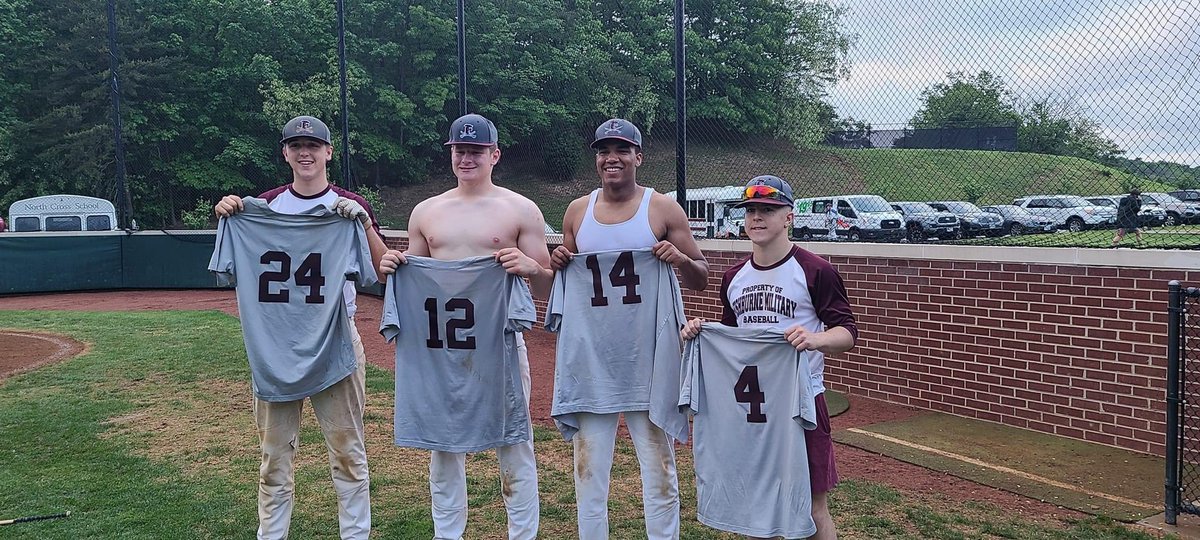 Fishburne Baseball ended its season in Conf Semis with loss to #1 North Cross. Winning season…great year….especially great seniors: Cadlee Jarvis, Joseph Christian, Chase Altis, RJ Shreve. @CadleeJ @AltisChase #Fishburnebaseball @FMS_Caissons