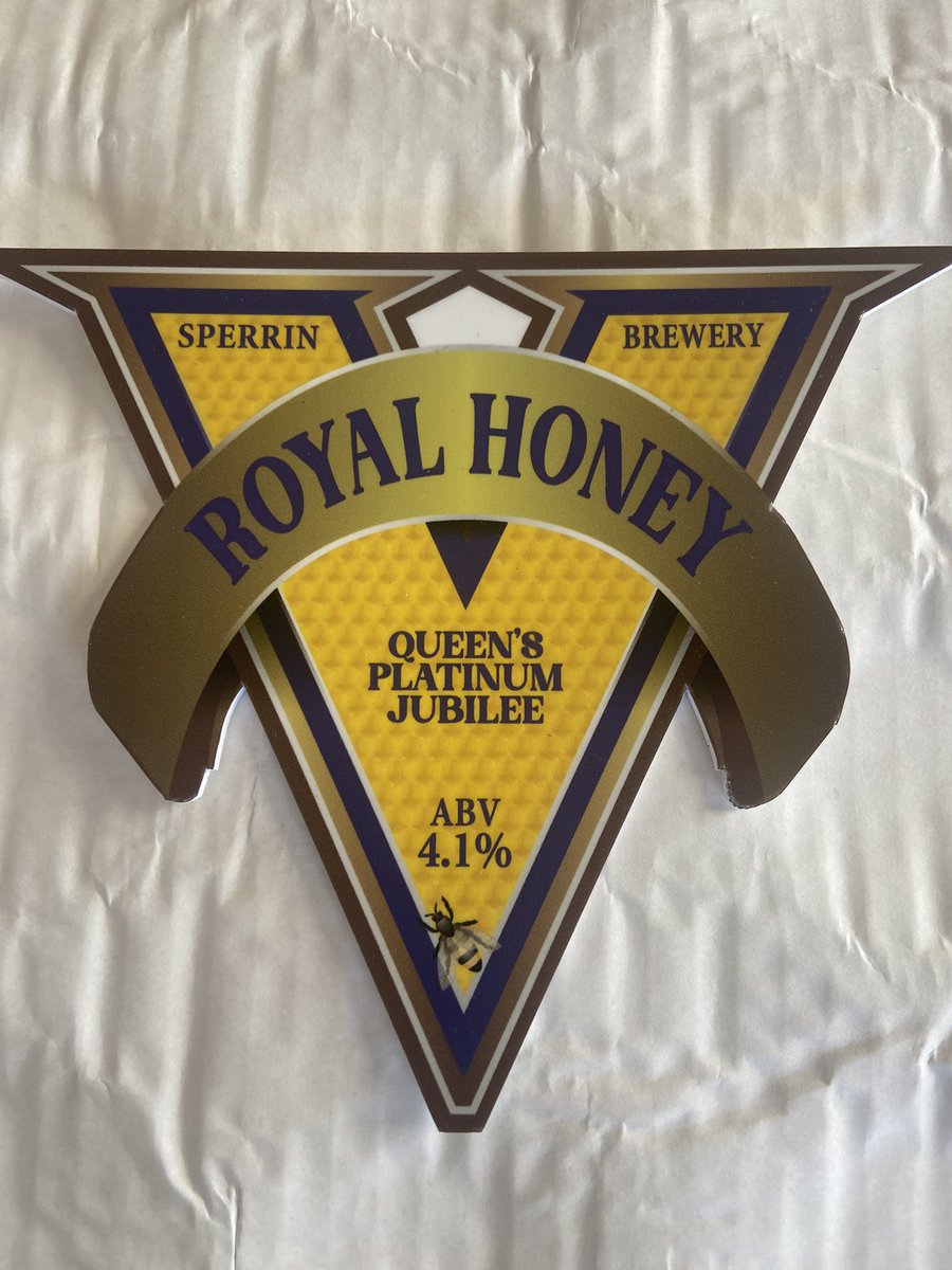 SperrinBeers's tweet photo. Our special Queens Platinum Jubilee blonde ale Royal 👸 Honey 🍯 is almost ready… if you fancy a barrel, let us know 😜#Jubileebeer #nuneatoncamra #PlatinumJubilee #Hermajesty #specialbeer #blondebeer #craftbeer #uk #nuneaton https://t.co/t6v9npKDG1