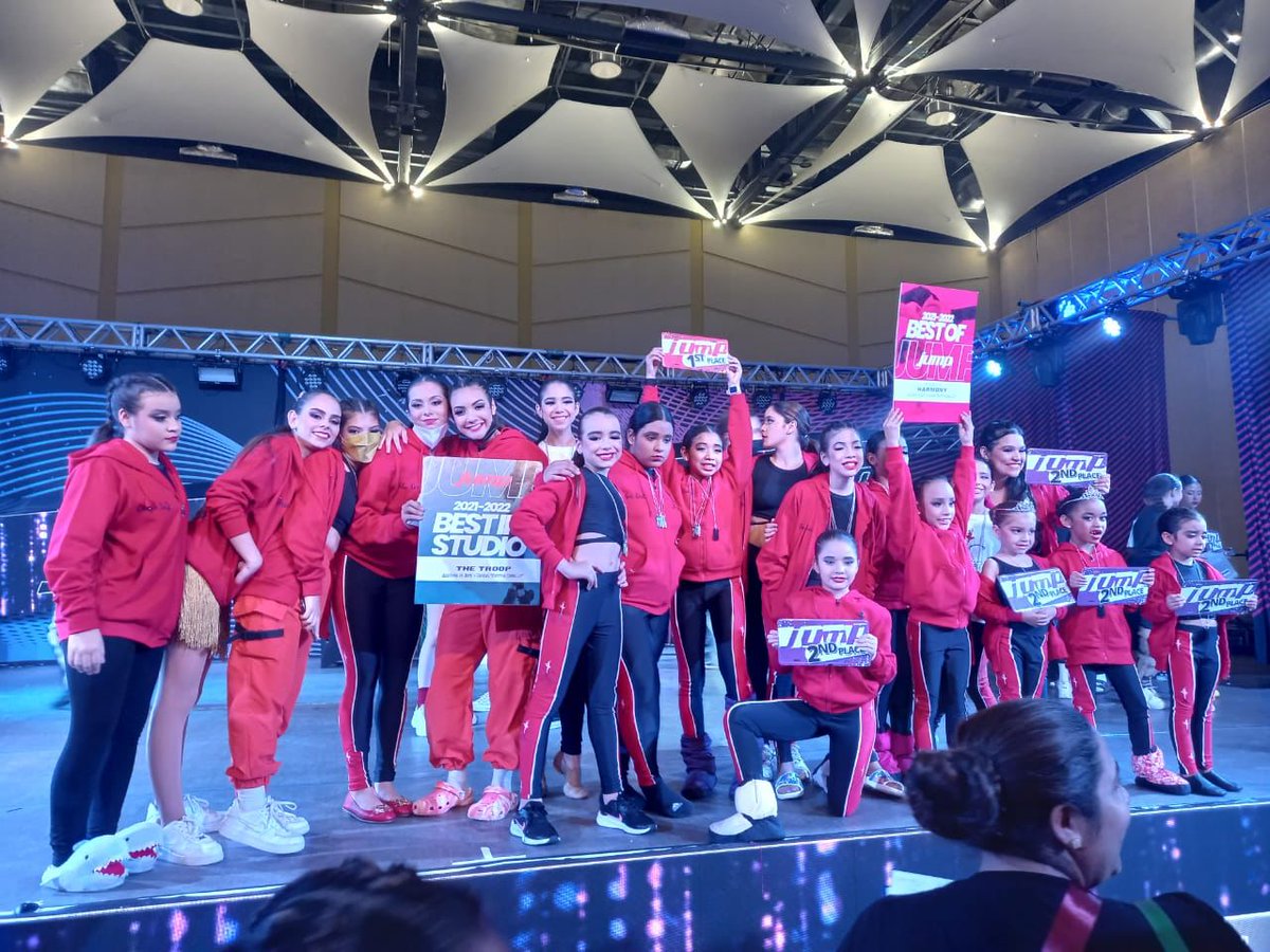 AcademiaAdasa's tweet photo. Team Cristina Carrillo. Competencia Jump Costa Rica. Mayo 2022 https://t.co/8pBb8XY7uy
