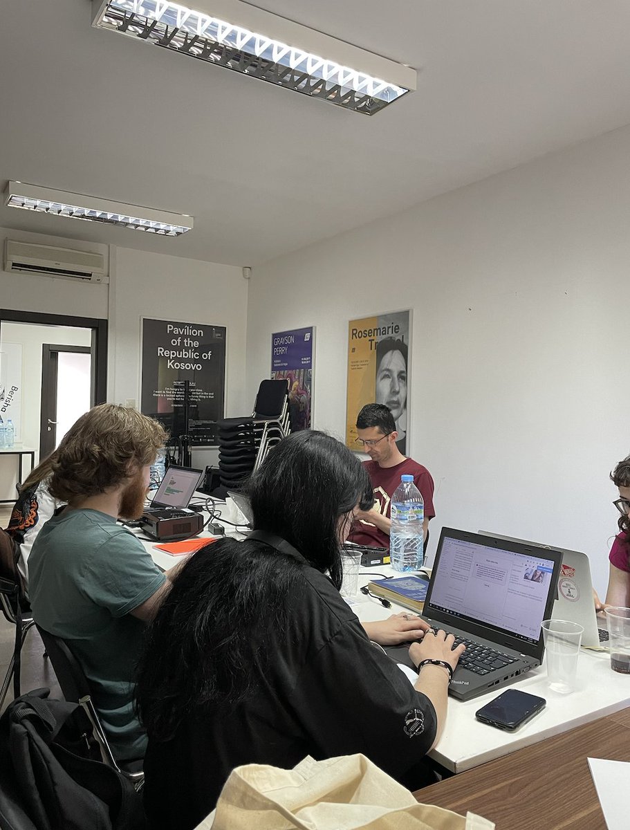 SQWikimediansUG's tweet photo. Falenderojmë @GKosoves për bashkëpunimin në realizimin e editatonit dhe mirëpritjen në hapësirën e galerisë.

Gjithashtu, falenderojmë studentët që morën pjesë në editaton për pasurimin e Wikipedia-s në gjuhën shqipe.

#Wikipedia #WoALUG #GKK https://t.co/yib1ONRDcu