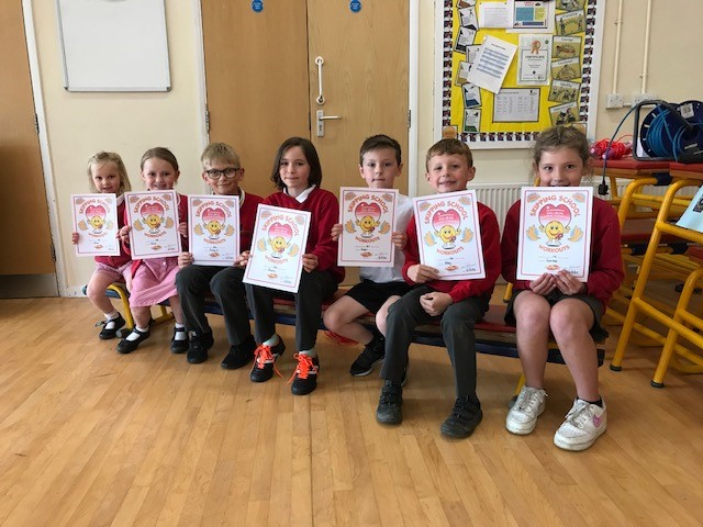 PSMPrimary's tweet photo. Everyone had a fantastic time today jumping about and counting their skips with David McCormack from @skip2bfit. Well done to the top skippers from each class and to Rosalie in year 6 for taking part in a 'skip off' and winning a skipping rope against Mr Chamberlain! #psmps https://t.co/IQSGfc15AJ