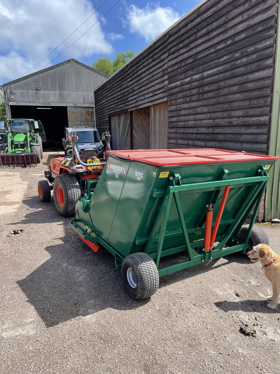 CountyGrounds's tweet image. New addition to our equipment portfolio. A Wessex 1.8m flail with collector …. perfect for all those wild flower meadows ⁦@wessexintl⁩
