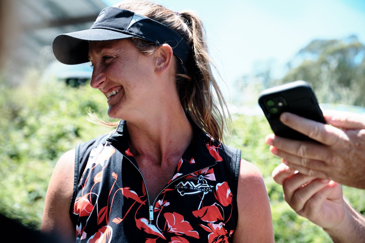 DiscGolfProTour's tweet photo. Chase card victory for the veteran, @SarahHokom is on the board in 2022. #SCMastersCup https://t.co/lhF87GOHnN