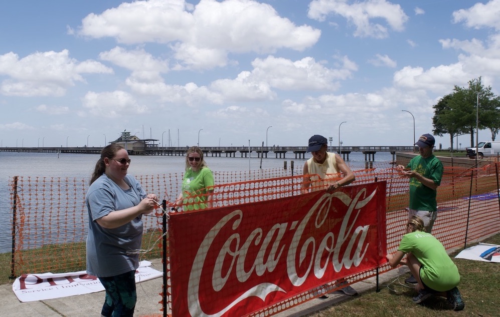 MobileBaykeeper's tweet photo. The @Publix Grandman Triathlon is this Saturday at Fairhope Pier and it's not too late to volunteer. We are still on the lookout for lifeguards, photographers, and more.

You can sign up to volunteer via this form:
https://t.co/5PopbbAKCF https://t.co/AyH1dRzgMV