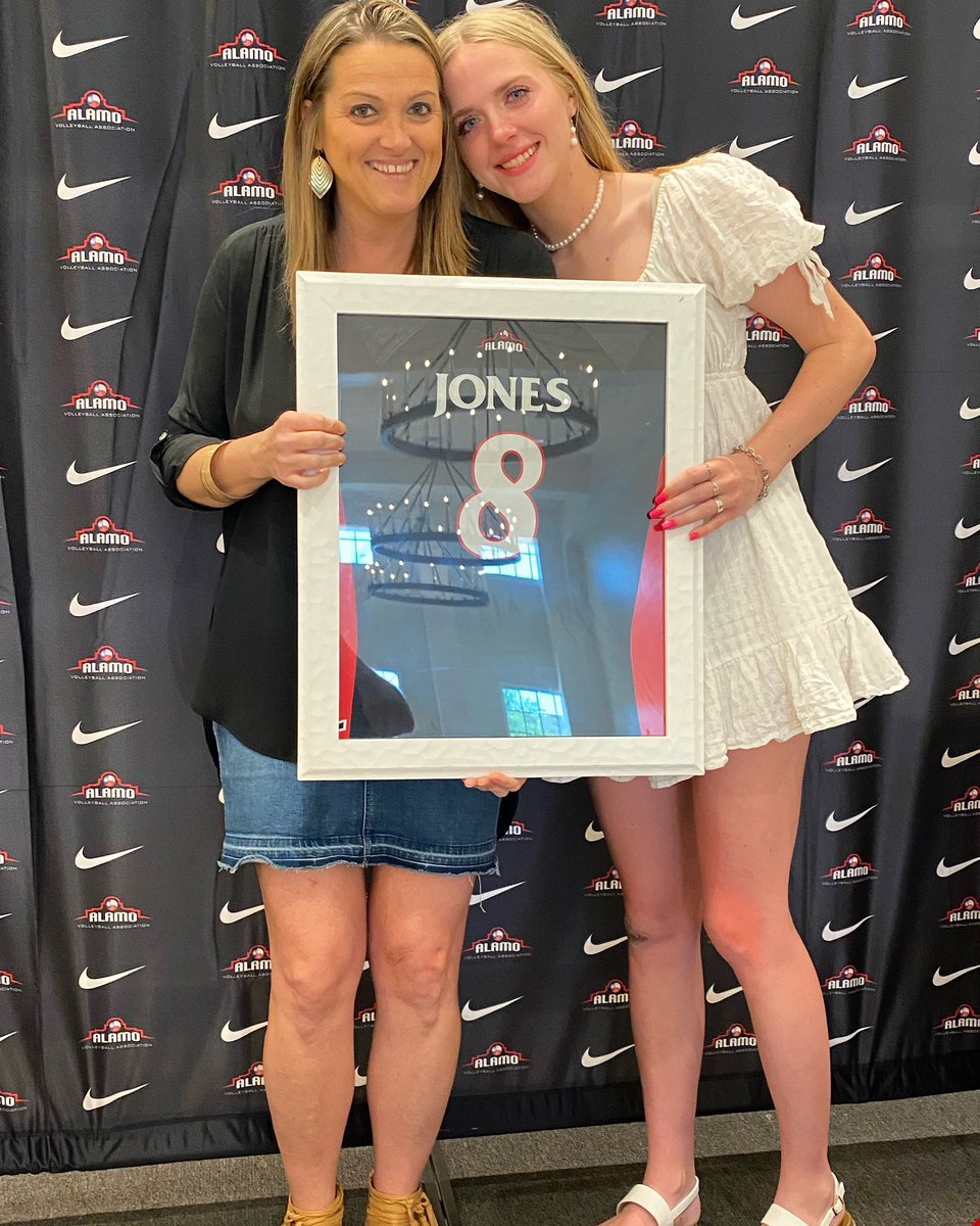 🎓 Alamo Class of 2022: Senior Recognition 🎓 Ryleigh Jones #8 • Years with Alamo: 5 • Attending: Schreiner University • Major: Kinesiology