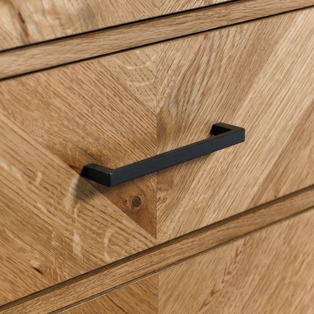 StyleOurHome's tweet photo. Hiding from the rain. The warmth of Riva's rustic oak echoes what our souls crave on a day like today. The perfect antidote to the elements. 
#mood #Mondayvibes #homedecor #RainyDay #interiordesign #interiorstyling #furniture https://t.co/4gY34Wpd49