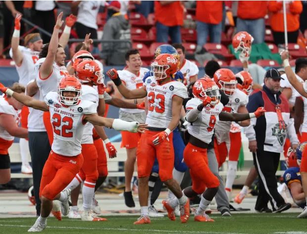 KatFansDotCom's tweet photo. Do you remember where you were when #SHSU won the #FCSFootball national championship on May 16, 2021? We'd love to hear from you, #BearkatNation 

#Immortality #SHSUFCS https://t.co/ZFrlMltViZ