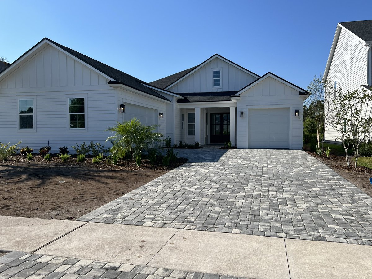 swilliamson74's tweet photo. Another Scott Williamson Built #DostieHomes closing this week #Nocatee #NoFlo https://t.co/0jXOC7vLaS